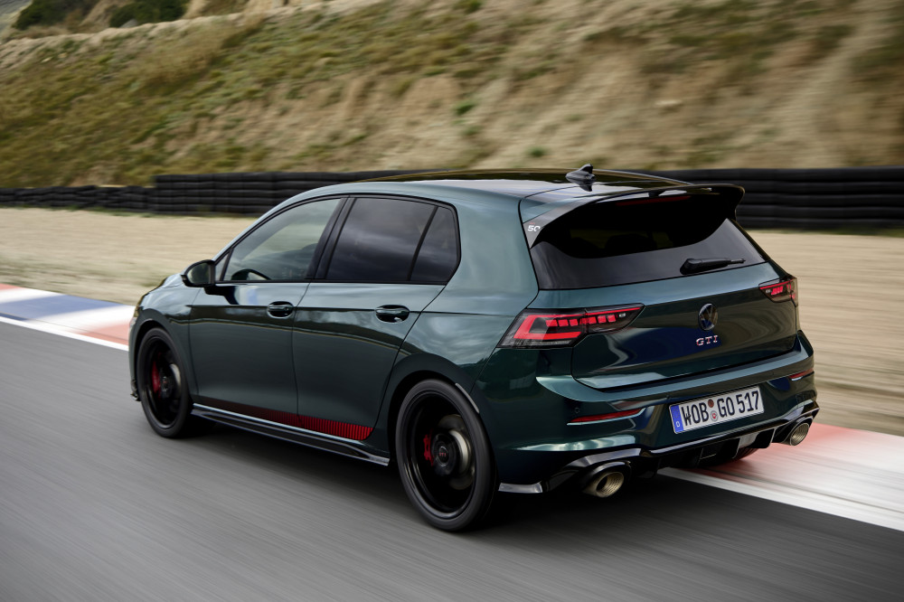 Volkswagen Golf GTI EDITION 50